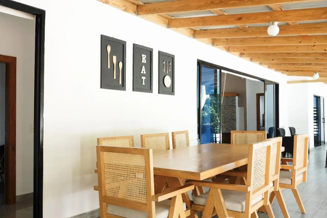 Villa Plasencia Manabao