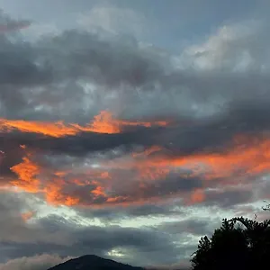 Vista A Montanas De Manabao